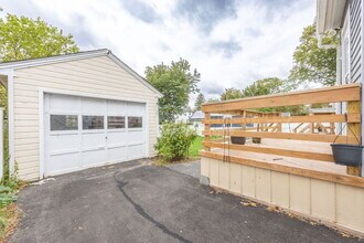 76 Harmon St in Hamden, CT - Building Photo - Building Photo