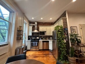 85.5 Summit St in Brooklyn, NY - Building Photo - Building Photo