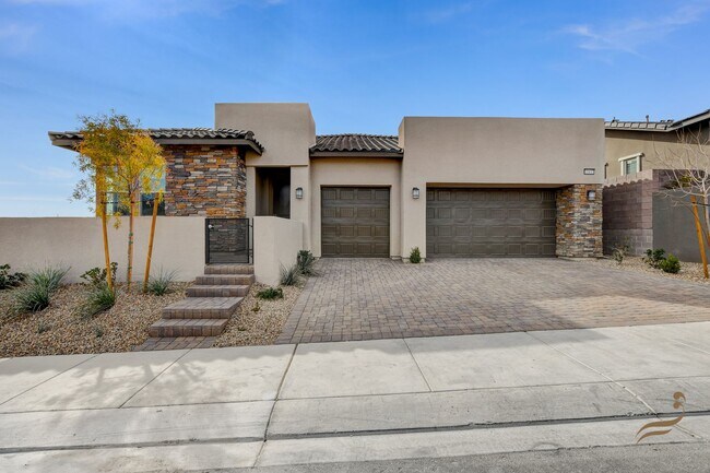 property at 11837 Grassy Pln Ave