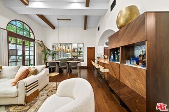 11937 Sunset Blvd-Unit -3 in Los Angeles, CA - Foto de edificio - Building Photo