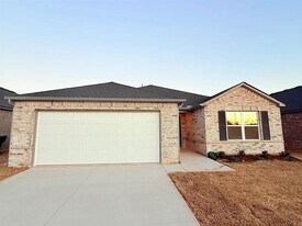 1840 Black Poplar Wy in Edmond, OK - Building Photo