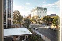 Park Laurel Apartments in San Mateo, CA - Foto de edificio - Building Photo