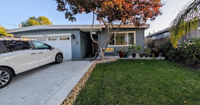 property at 3576 Franklin Ave