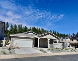 306 Shamrock Dr in Grass Valley, CA - Building Photo