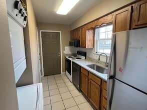 1508 E 13th St in Russellville, AR - Building Photo - Building Photo