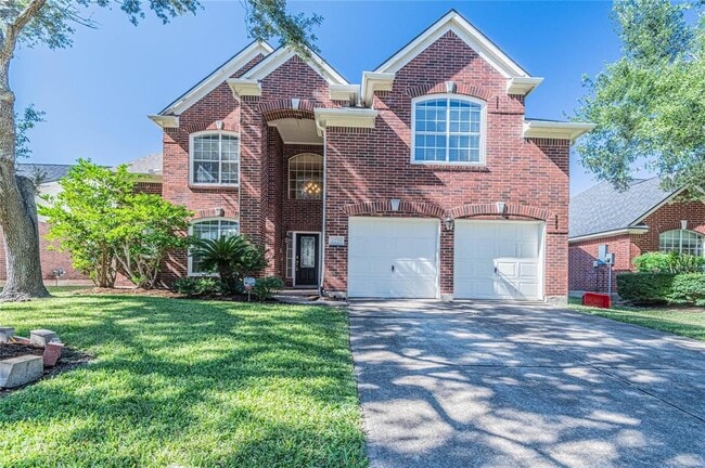property at 1215 Wildewood Ct