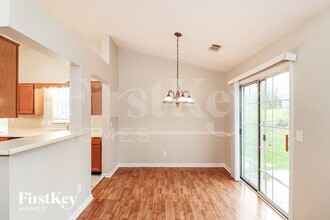3374 Tia Trace NW in Kennesaw, GA - Foto de edificio - Building Photo