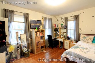 147 Columbia St, Unit #2L in Cambridge, MA - Building Photo - Building Photo