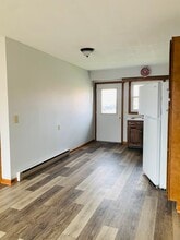 392 Autumnwood Dr in Tiffin, OH - Building Photo - Building Photo