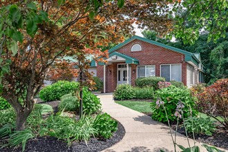 North Pointe in Clifton Park, NY - Foto de edificio - Building Photo