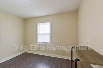 2267 Homestead Dr in Columbus, OH - Building Photo - Building Photo