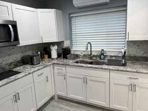 11334 74th Ave in Seminole, FL - Building Photo - Building Photo