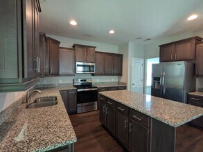 7854 Expedition Dr in North Charleston, SC - Building Photo - Building Photo