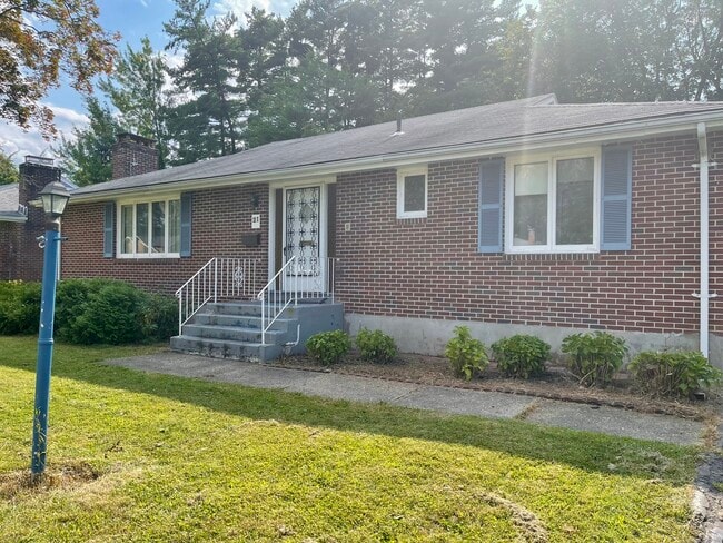 property at 21 Lindy Ln