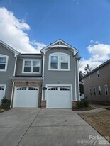 12121 Gambrell Dr in Charlotte, NC - Building Photo
