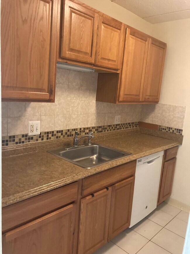 41 Winter St in Waltham, MA - Foto de edificio - Building Photo