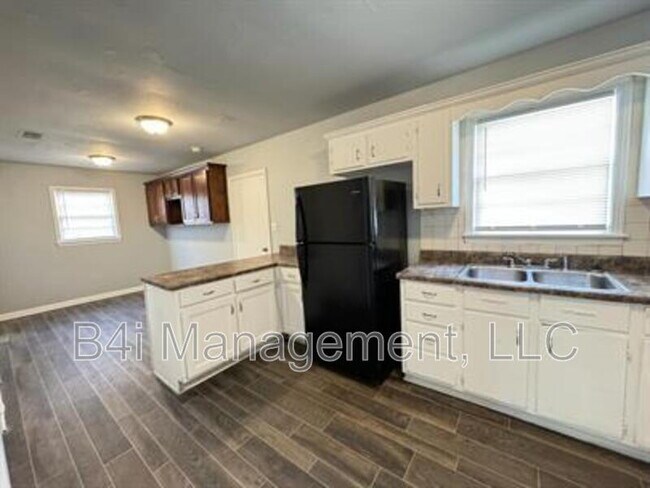 3033 O'Hara Dr N in Macon, GA - Building Photo - Building Photo