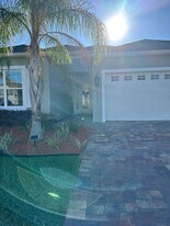 10339 Addison Shr Wy in Wildwood, FL - Building Photo