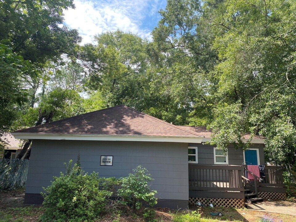 1659-1661 Mayhew St in Tallahassee, FL - Building Photo