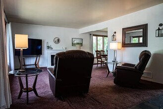 17001 93rd Ave in Orland Hills, IL - Building Photo - Building Photo