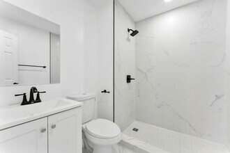 317 NW 3rd St in Deerfield Beach, FL - Foto de edificio - Building Photo