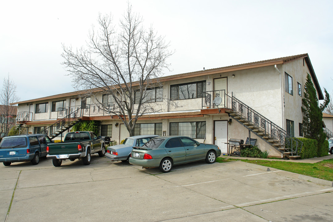 1290 Bundy Ct in Redding, CA - Building Photo