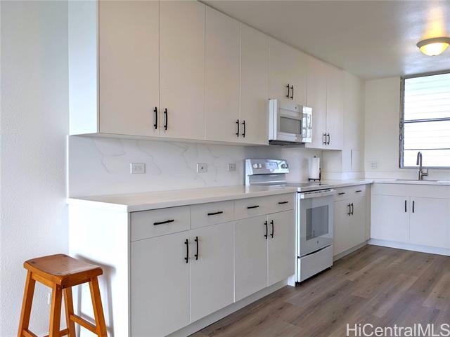 property at 1160 Ala Napunani St