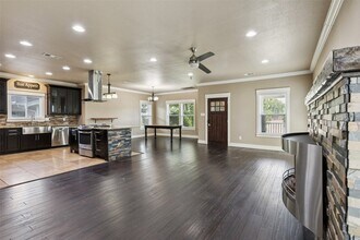 5628 Goodwin Ave in Dallas, TX - Building Photo - Building Photo