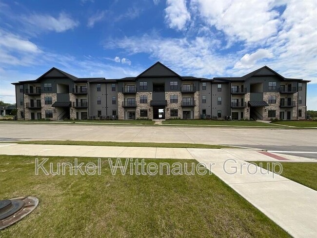 property at 90 Magnolia Dr