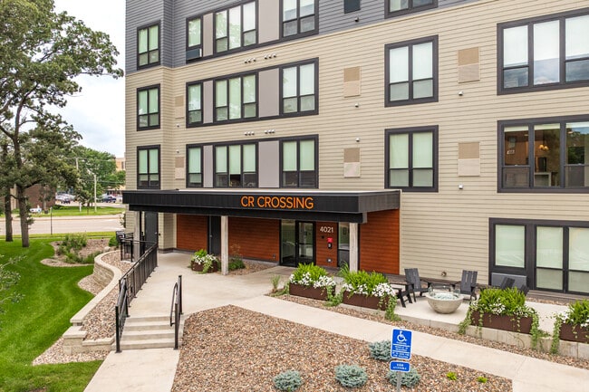 CR Crossing in Coon Rapids, MN - Building Photo - Building Photo