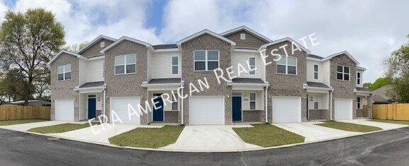 property at 1004 Grace Ln