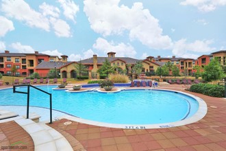 Bella Madera in Lewisville, TX - Building Photo - Building Photo