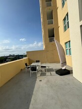 117 NW 42nd Ave, Unit 507 in Miami, FL - Building Photo - Building Photo