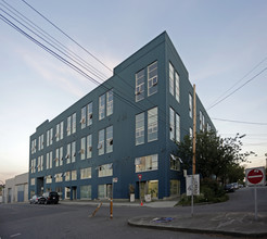 The Warehouse in Vancouver, BC - Building Photo - Building Photo