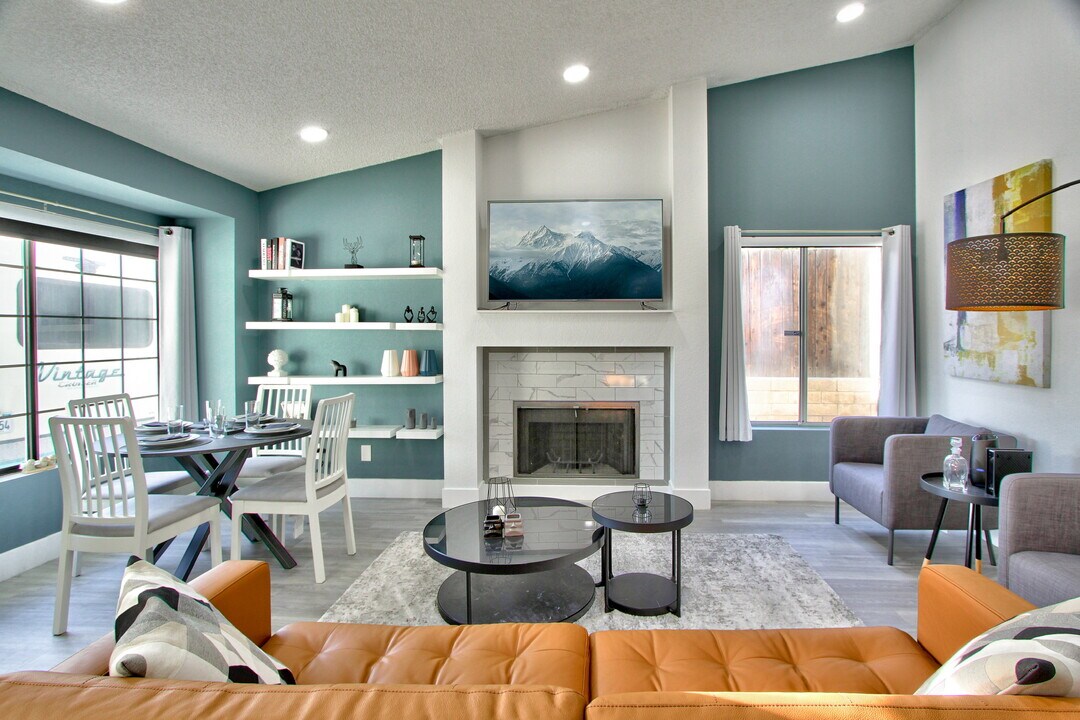 27086 Winchester Creek Ave in Temecula, CA - Foto de edificio