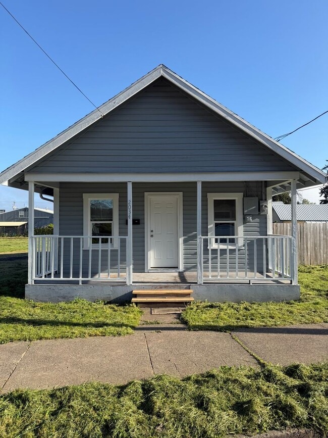 property at 2034 Long St