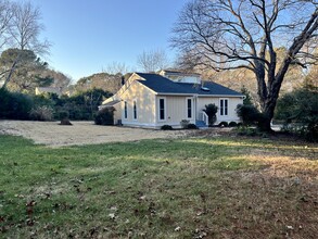 132 Weatherbend in Pittsboro, NC - Building Photo - Building Photo