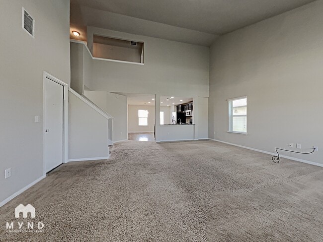 717 Pinnacle Dr in Georgetown, TX - Foto de edificio - Building Photo