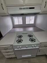 1026 Arlington Ave in Torrance, CA - Foto de edificio - Building Photo