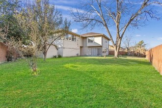 12303 Silo Ln, Unit 11 in Houston, TX - Building Photo - Building Photo