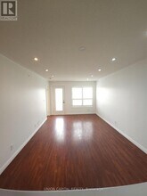 105 Sunrise Dr in Markham, ON - Building Photo - Building Photo