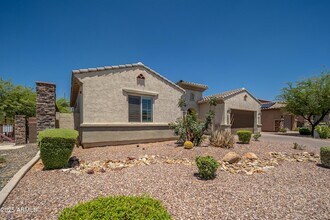 9752 W Rowel Rd in Peoria, AZ - Building Photo - Building Photo