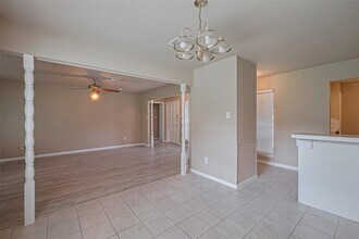 10518 Saber Ct in Houston, TX - Building Photo - Building Photo