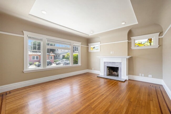 731 Taylor Ave in Alameda, CA - Building Photo - Building Photo