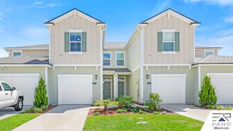 152 Redbud Rd in Palm Coast, FL - Building Photo