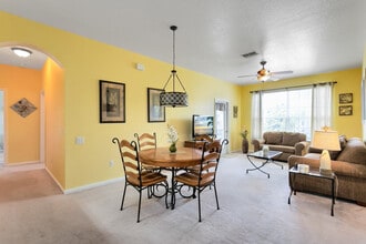2307 Silver Palm Dr in Kissimmee, FL - Building Photo - Building Photo