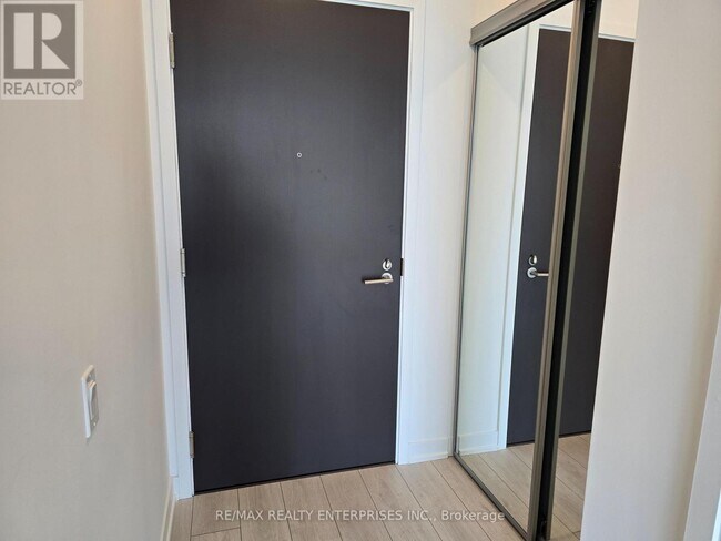 39-1439 Mary St in Barrie, ON - Building Photo - Building Photo
