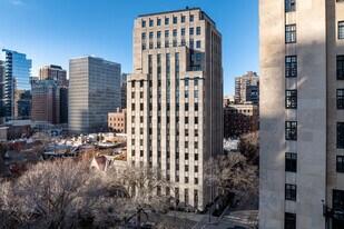 1260 N Astor St in Chicago, IL - Building Photo