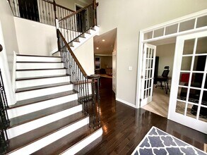 3006 Farm View Dr in Mc Donald, PA - Building Photo - Building Photo