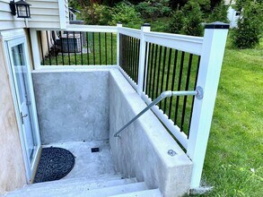 63A Cannon Ct in Huntington, NY - Building Photo - Building Photo